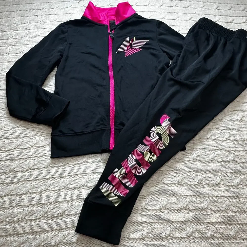 Nike Jordan Two Piece Set sz M (5-6) Jordan Tracksuit